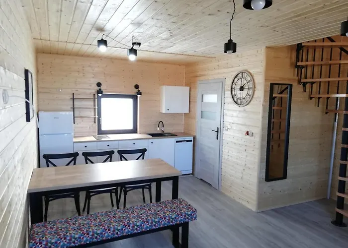 U Strazaka -morze Hébergement de vacances Gąski