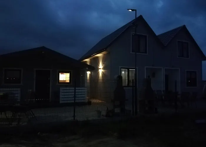 U Strazaka -morze Hébergement de vacances Gąski